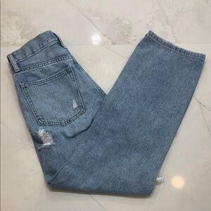 Cropped High-Waist Jeans in Light Blue Wash